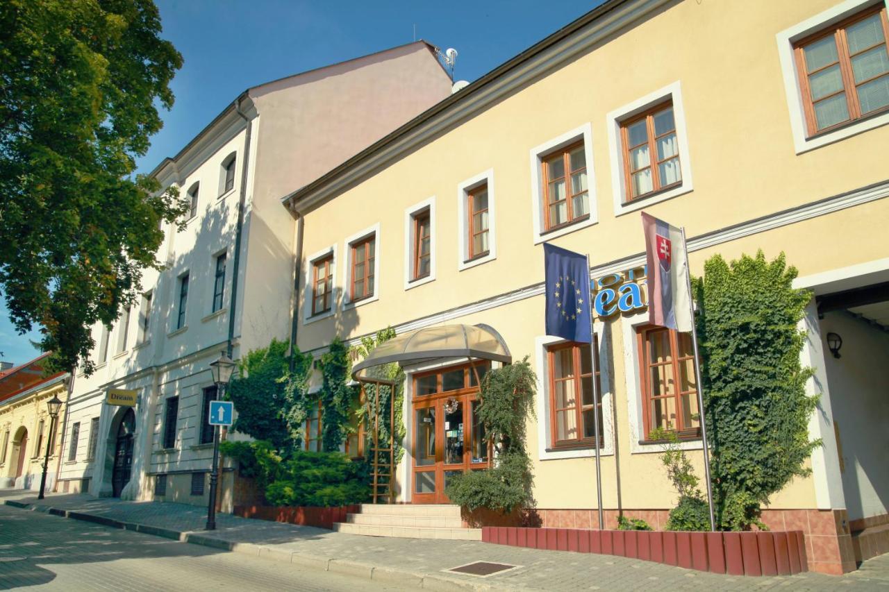 Hotel Dream Trnava Dış mekan fotoğraf