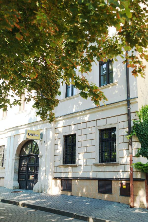Hotel Dream Trnava Dış mekan fotoğraf